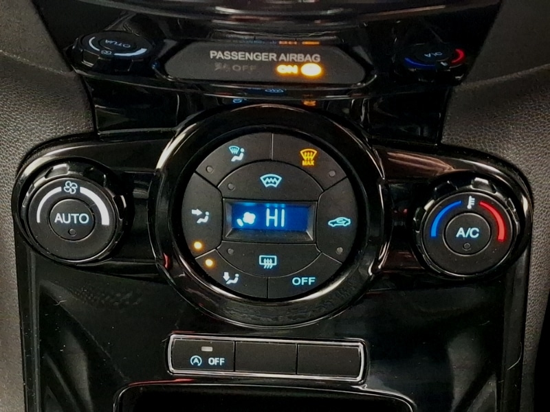 Used Ford Fiesta 2016 for sale - 77503300: Photo 16