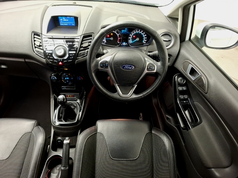 Used Ford Fiesta 2016 for sale - 77503300: Photo 7