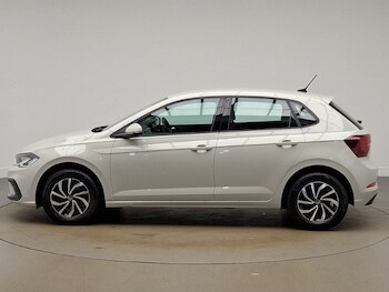 Used Volkswagen Polo 2023 for sale - 77004376: Photo