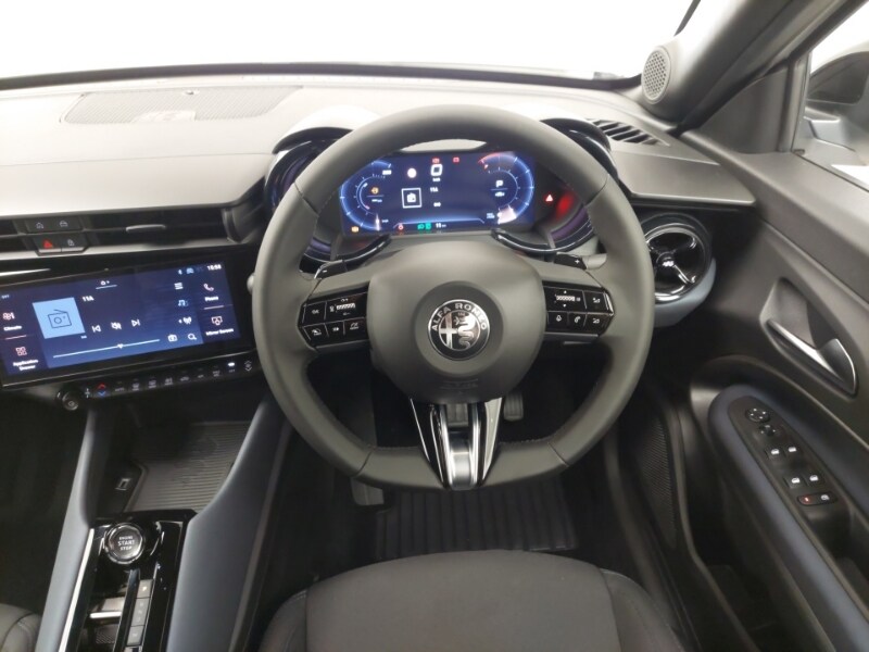 Used Alfa Romeo Junior 2025 for sale - 77933426: Photo 7