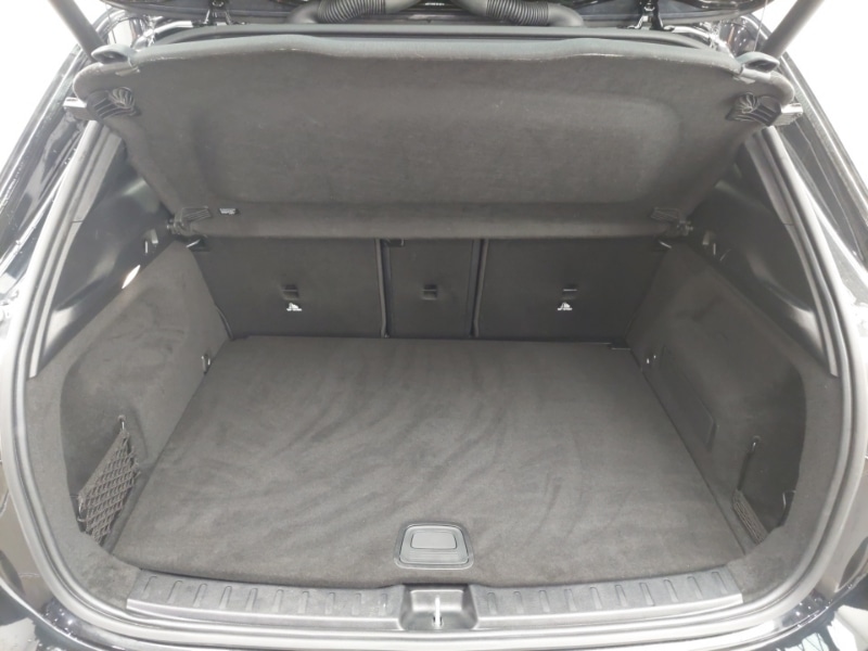 Used Mercedes-Benz GLA 2024 for sale - 76160826: Photo 8