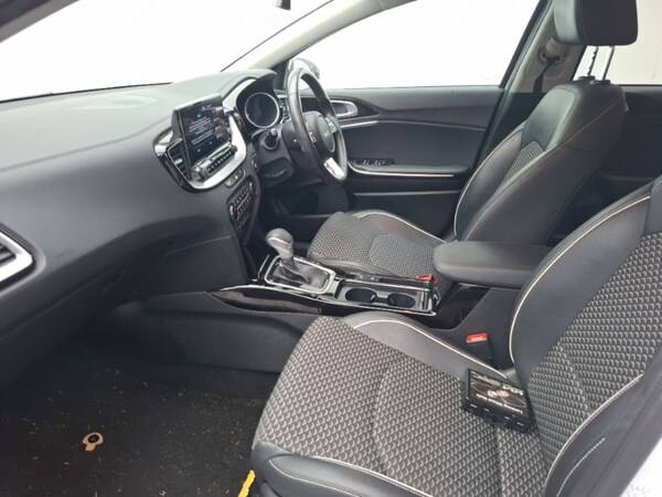 Used Kia Ceed 2024 for sale - 76230060: Photo 5