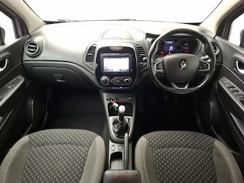 Used Renault Captur 2018 for sale - 78546259: Photo