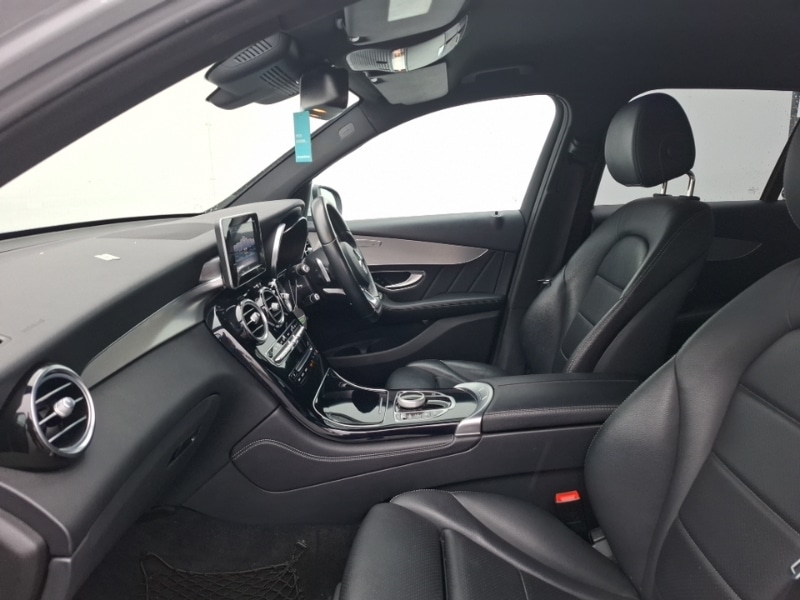 Used Mercedes-Benz GLC 2018 for sale - 76365628: Photo 5