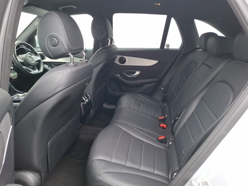 Used Mercedes-Benz GLC 2018 for sale - 76365628: Photo 6