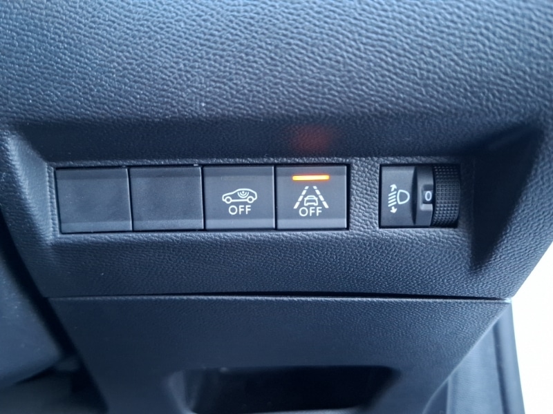 Used Peugeot 208 2021 for sale - 76695860: Photo 15