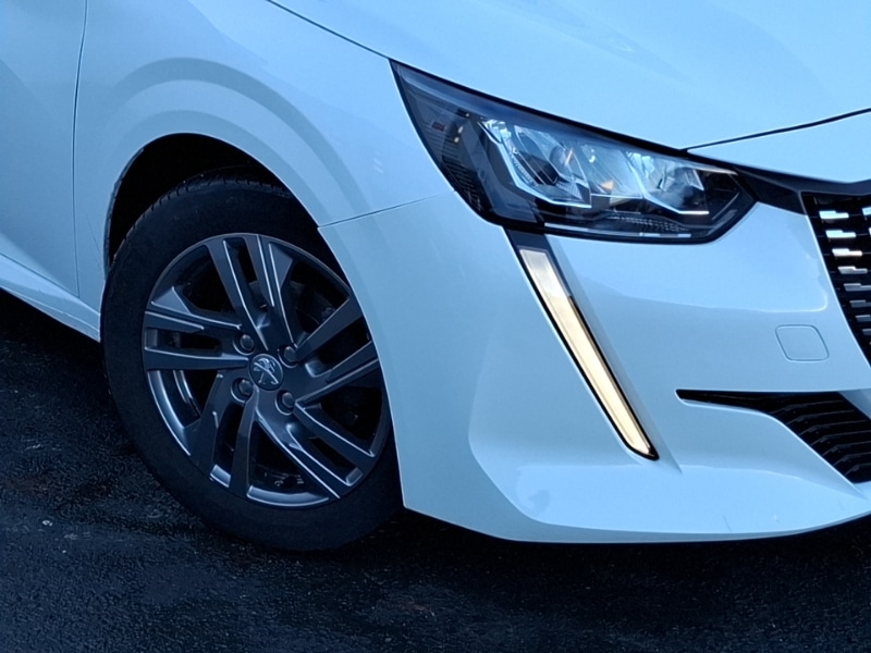 Used Peugeot 208 2021 for sale - 76695860: Photo 9