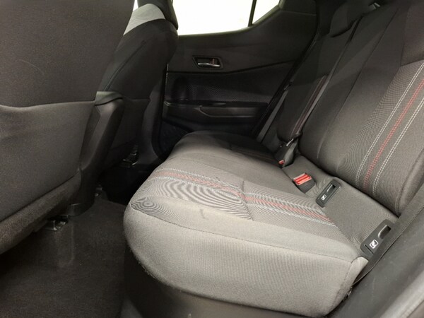 Used Toyota C-HR 2022 for sale - 76195208: Photo 6