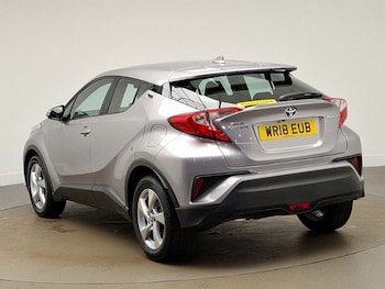 Used Toyota C-HR 2018 for sale - 79191013: Photo