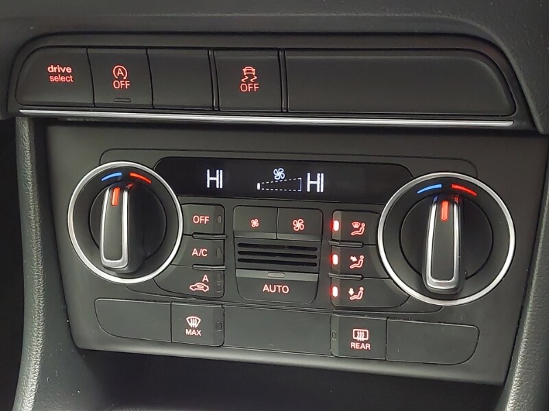 Used Audi Q3 2018 for sale - 77580225: Photo 14