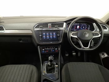 Used Volkswagen Tiguan Allspace 2023 for sale - 78766285: Photo