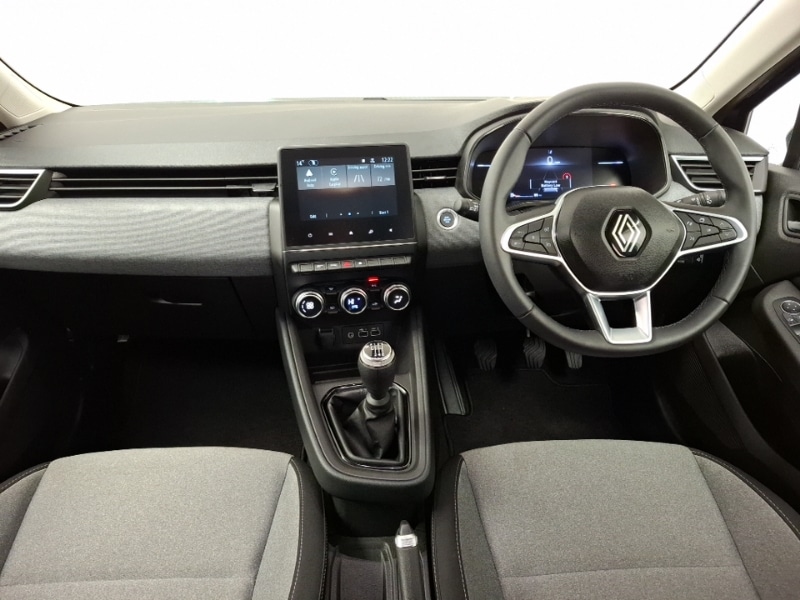 Used Renault Clio 2024 for sale - 78113972: Photo 2