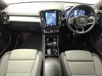 Used Volvo XC40 2022 for sale - 78983703: Photo