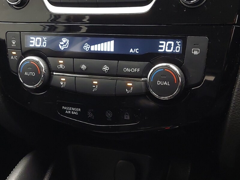 Used Nissan Qashqai 2018 for sale - 77652308: Photo 14