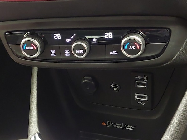 Used Vauxhall Crossland 2023 for sale - 76289359: Photo 15