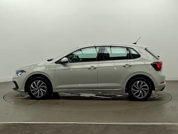 Used Volkswagen Polo 2024 for sale - 79630913: Photo