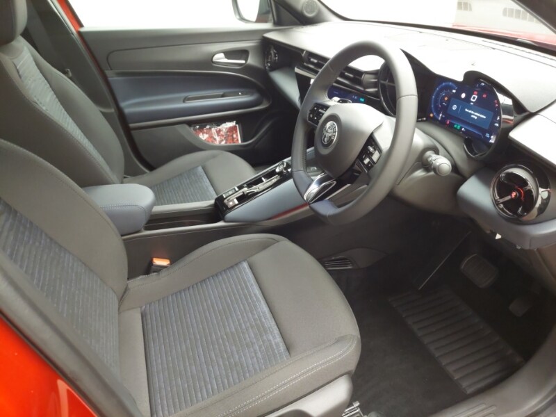 Used Alfa Romeo Junior 2025 for sale - 77980936: Photo 13