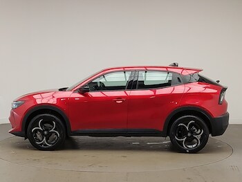 Used Alfa Romeo Junior 2025 for sale - 77980936: Photo