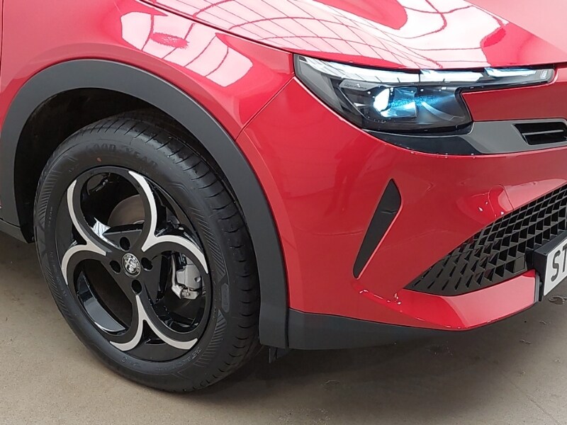 Used Alfa Romeo Junior 2025 for sale - 77980936: Photo 9