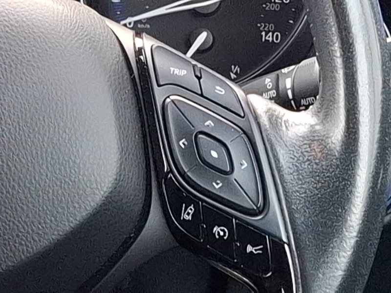 Used Toyota C-HR 2020 for sale - 76414483: Photo 11