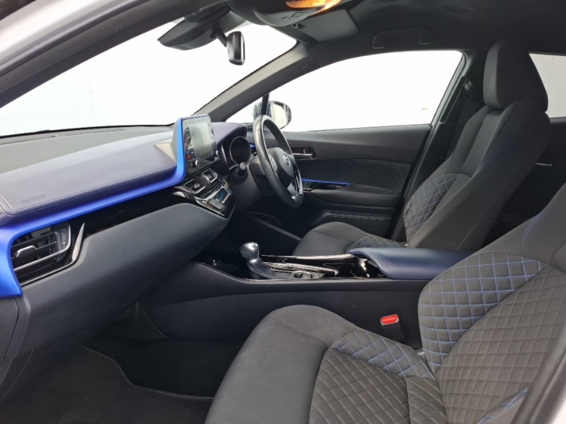 Used Toyota C-HR 2020 for sale - 76414483: Photo 5