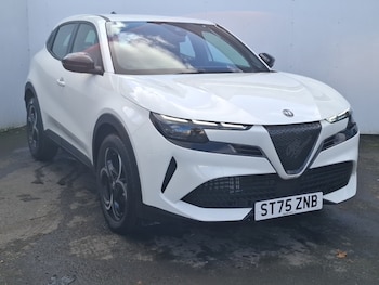 Used Alfa Romeo Junior 2025 for sale - 79578531: Photo