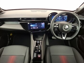 Used Alfa Romeo Junior 2026 for sale - 78799597: Photo