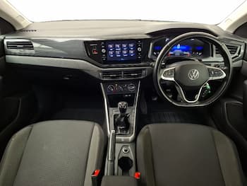 Used Volkswagen Polo 2024 for sale - 79691081: Photo