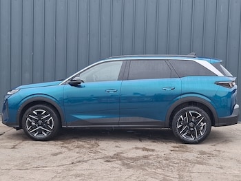 Used Peugeot 5008 2025 for sale - 77086807: Photo