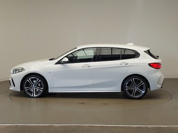 Used BMW 1 Series 2023 for sale - 77947817: Photo