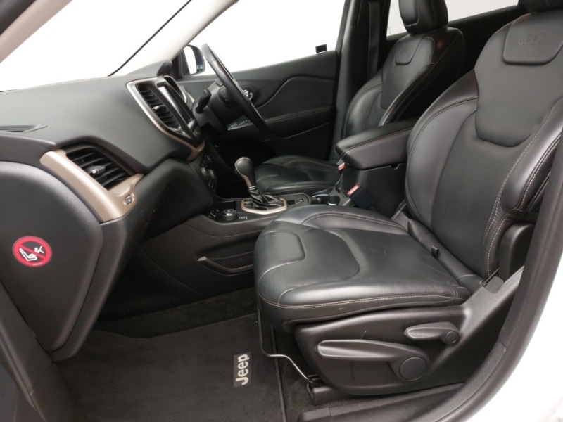 Used Jeep Cherokee 2017 for sale - 77070065: Photo 5