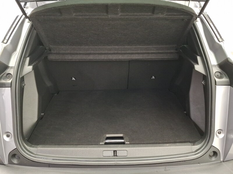 Used Peugeot 2008 2023 for sale - 77677971: Photo 8