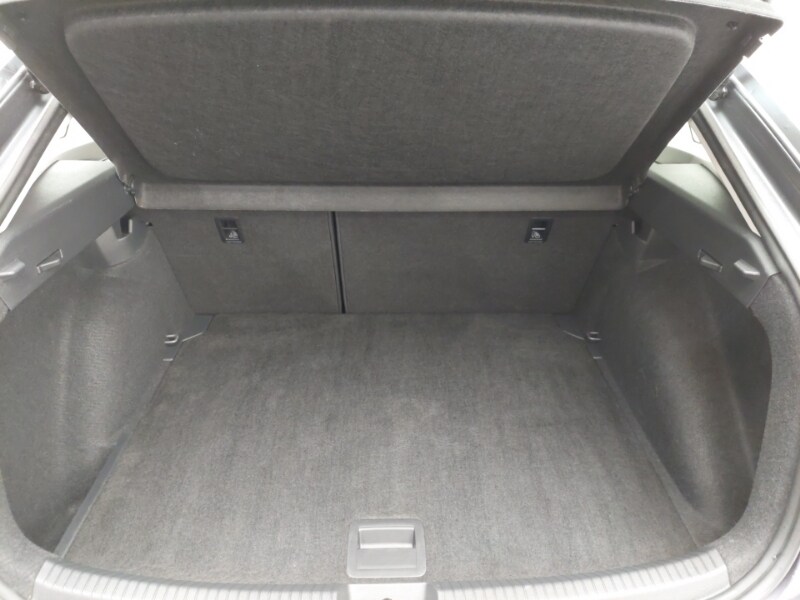 Used Volkswagen Taigo 2023 for sale - 77352271: Photo 8