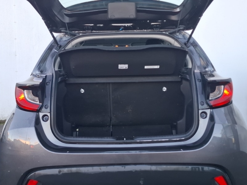 Used Mazda Mazda2 HYBRID 2022 for sale - 76602623: Photo 8