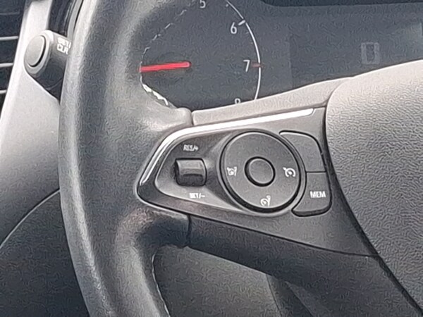 Used Vauxhall Crossland 2021 for sale - 76258388: Photo 10