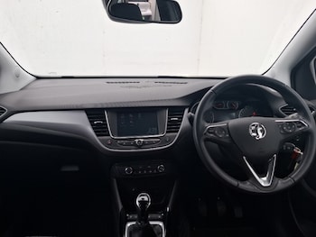 Used Vauxhall Crossland 2021 for sale - 76258388: Photo 2