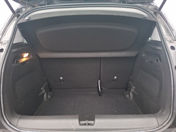 Used Vauxhall Crossland 2021 for sale - 76258388: Photo 8