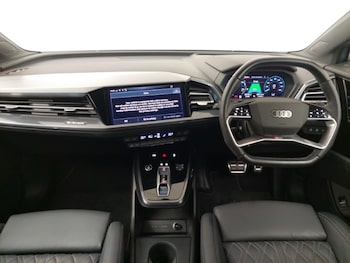 Used Audi Q4 e-tron 2023 for sale - 76897410: Photo