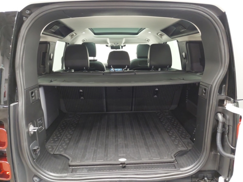 Used Land Rover Defender 2020 for sale - 76533128: Photo 8