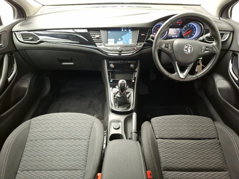 Used Vauxhall Astra 2019 for sale - 76502178: Photo 2