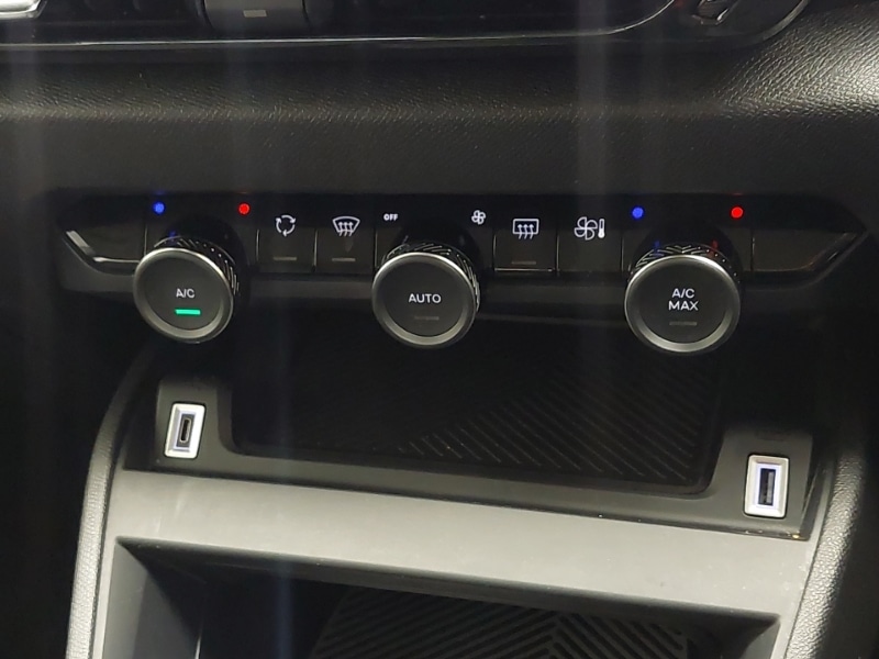 Used Citroen C4 2023 for sale - 76354581: Photo 15