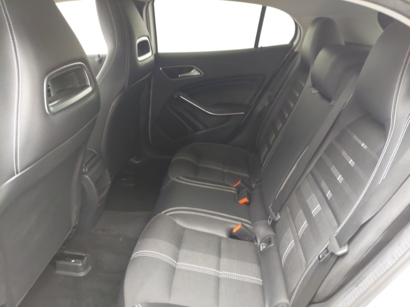 Used Mercedes-Benz GLA 2019 for sale - 77058825: Photo 6