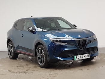 Used Alfa Romeo Junior 2024 for sale - 78113974: Photo