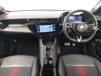 Used Alfa Romeo Junior 2024 for sale - 78113974: Photo