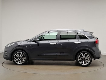 Used Kia Niro 2020 for sale - 76540499: Photo