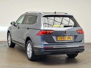 Used Volkswagen Tiguan Allspace 2023 for sale - 79786271: Photo