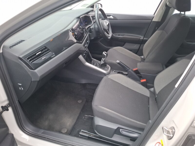 Used Volkswagen Polo 2023 for sale - 77197397: Photo 5