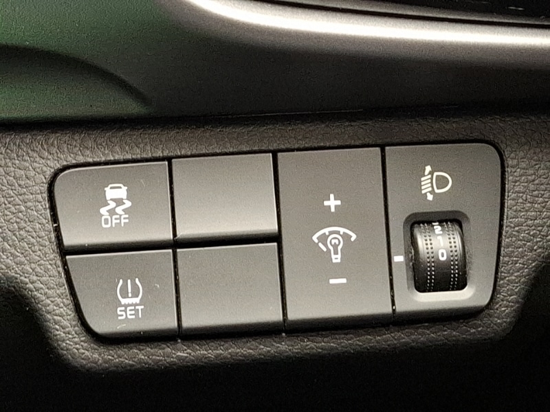 Used Kia Stonic 2019 for sale - 77251814: Photo 19