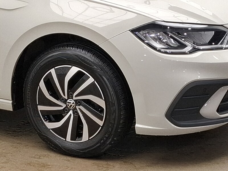 Used Volkswagen Polo 2024 for sale - 77846789: Photo 9