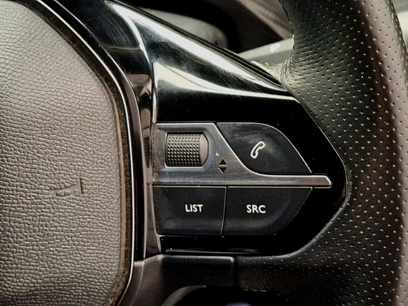 Used Peugeot 2008 2022 for sale - 78040873: Photo 19